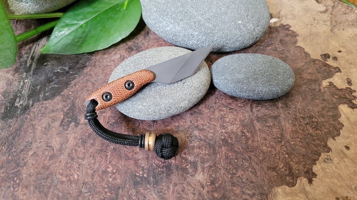 Ringed Gidgee with Canvas Micarta Liner Scalpel MEK – Banzelcroft Customs